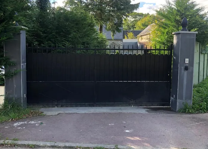 Maison De Charme A * קוטאנס